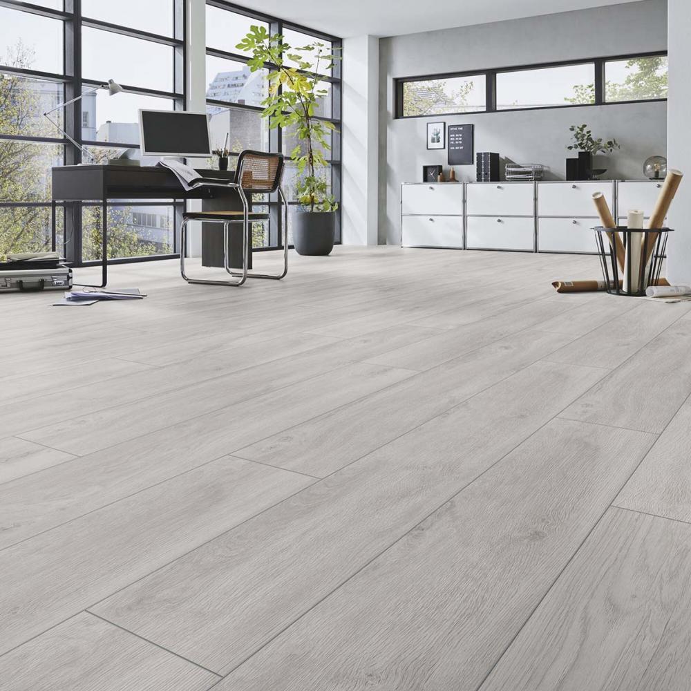 Laminate Oktoberfest D4956 12mm AC5 / CL.33 V4