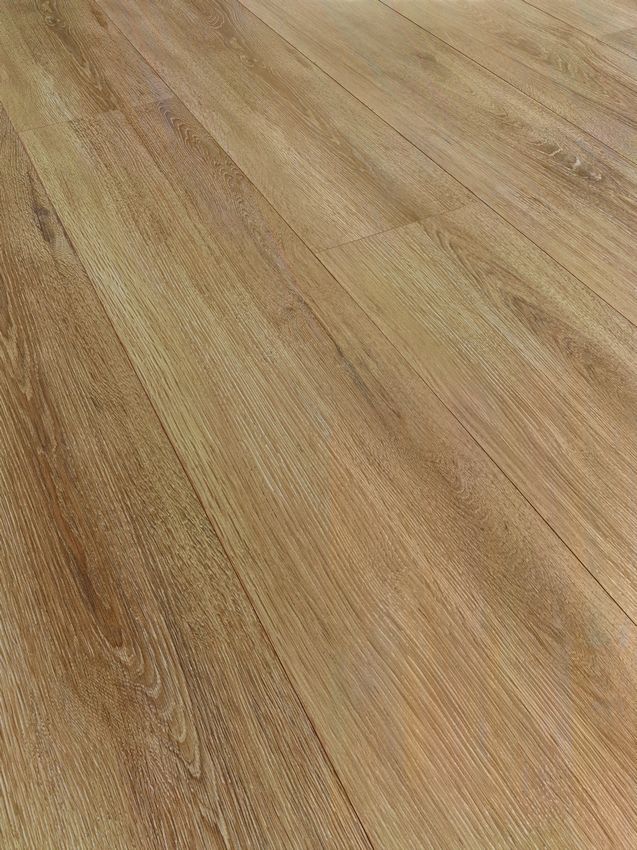 Laminate Solid Chrome D4491 12mm AC5 / CL.33 V4
